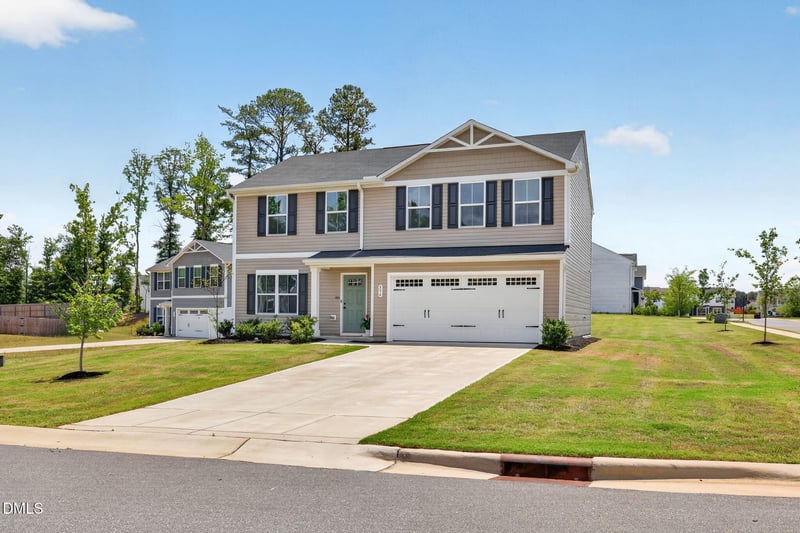 356 Hunting Wood Dr, Angier, NC 27501