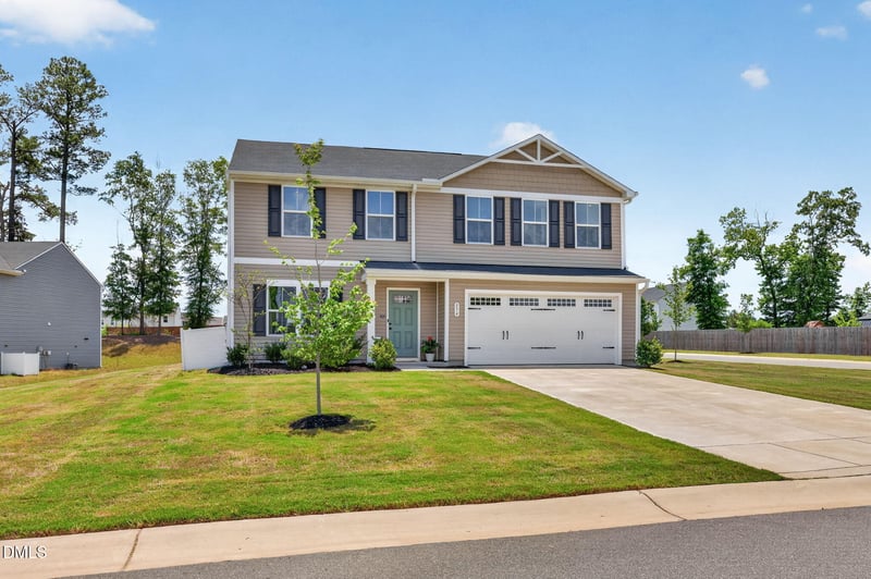 356 Hunting Wood Dr, Angier, NC 27501