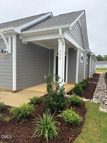356 Village Walk Dr, Clayton, NC 27527