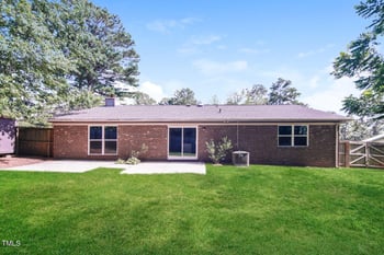 3560 Barron Way, Fayetteville, NC 28311