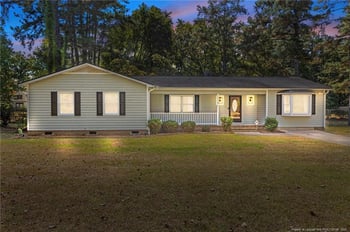 3560 School Rd, Fayetteville, NC 28306