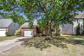 3561 Hastings Dr, Fayetteville, NC 28311