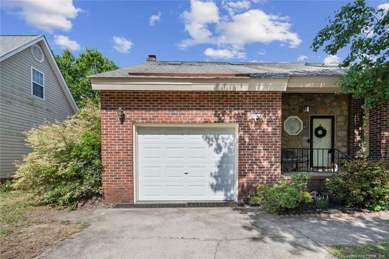 3561 Hastings Dr, Fayetteville, NC 28311