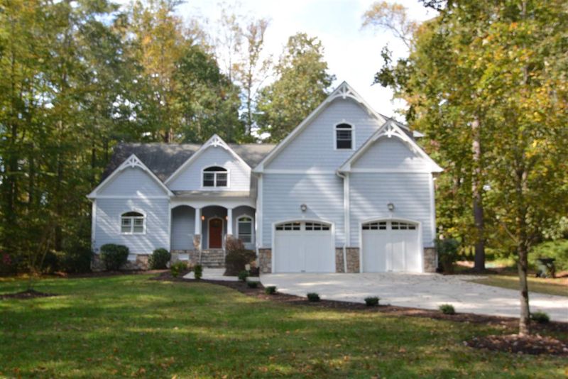 3562 Hamstead Ct, Durham, NC 27707