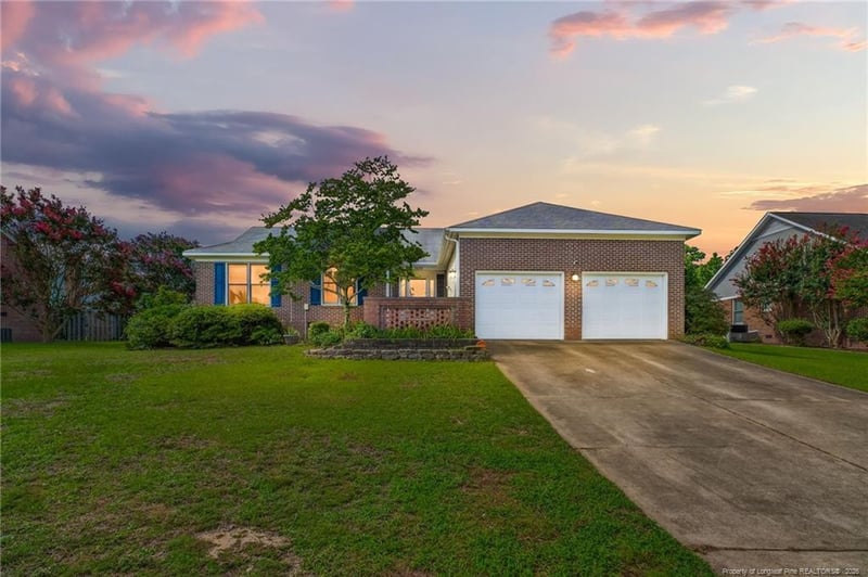 3568 Gables Dr, Fayetteville, NC 28311