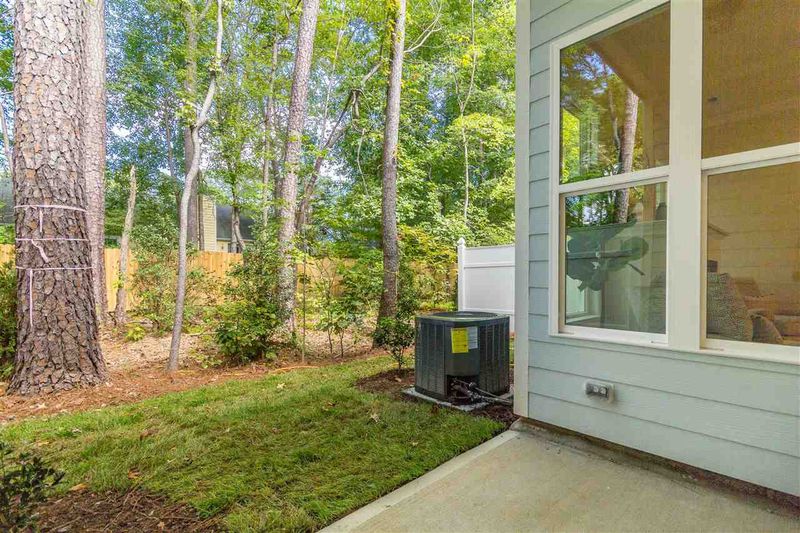 357 Ashton Ridge Ln, Cary, NC 27513