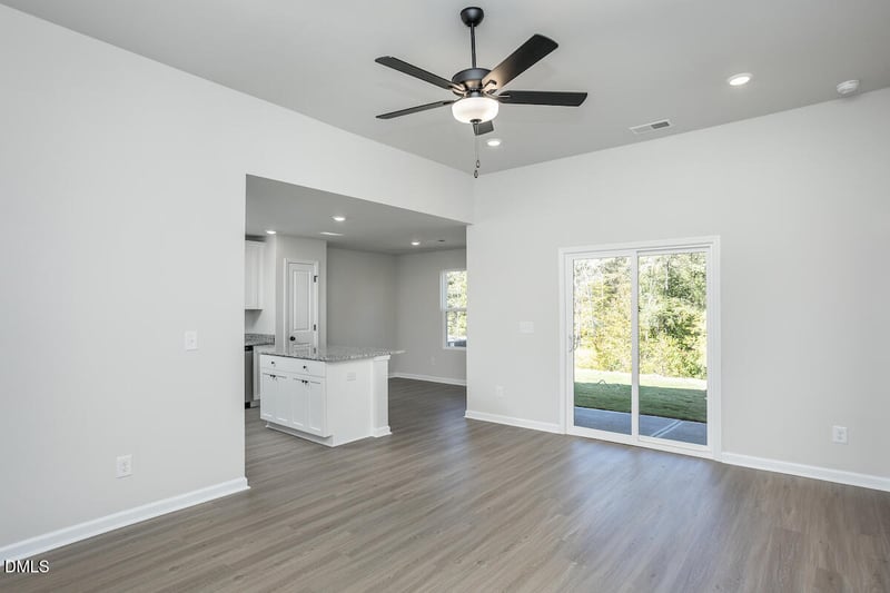 357 Cascade Knoll Dr, Clayton, NC 27527