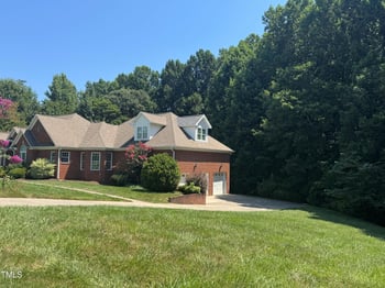 357 Forest Lake Ct, Mebane, NC 27302