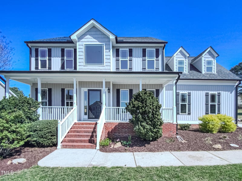 357 Riverwood Dr, Clayton, NC 27527