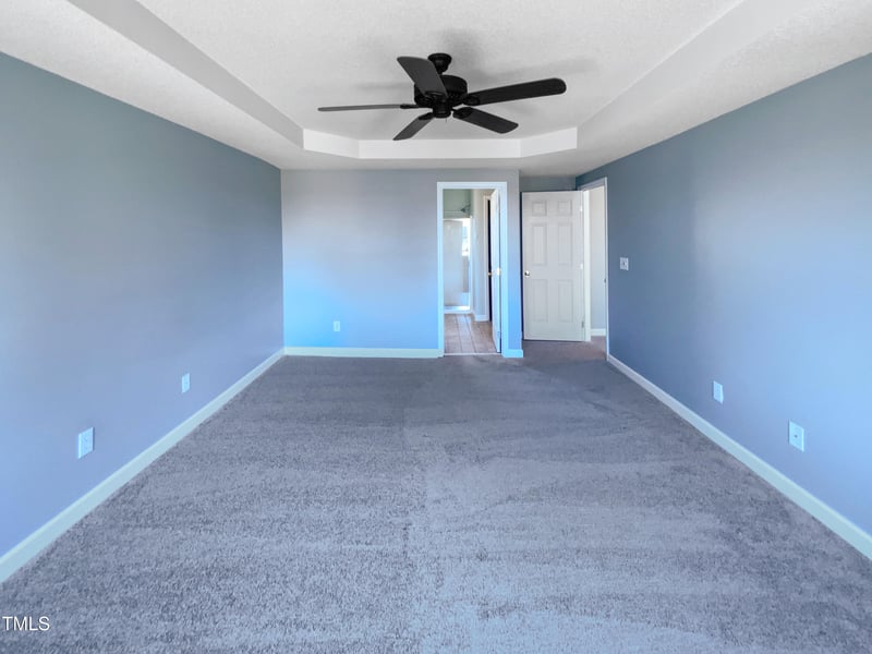 357 Riverwood Dr, Clayton, NC 27527