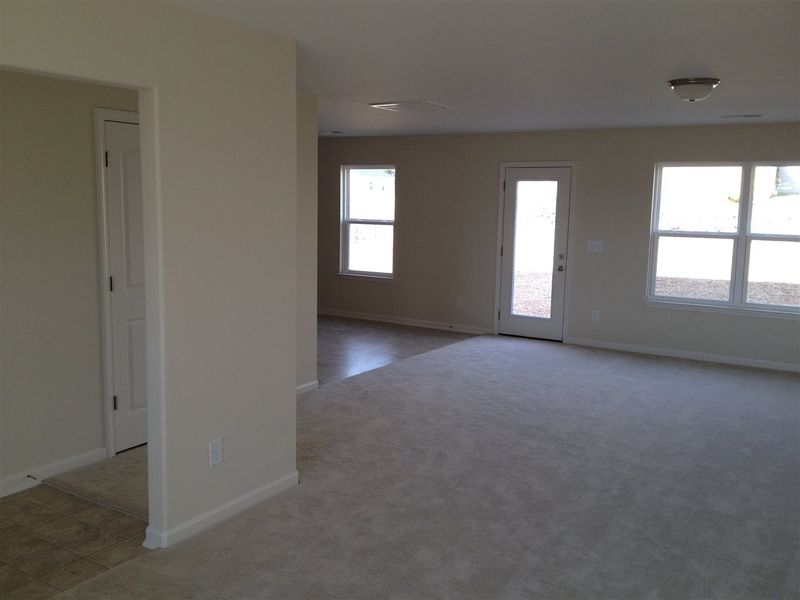 357 Sequoia Dr, Clayton, NC 27520