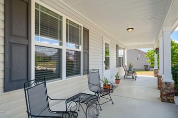 357 Sherrill Farm Dr, Benson, NC 27504