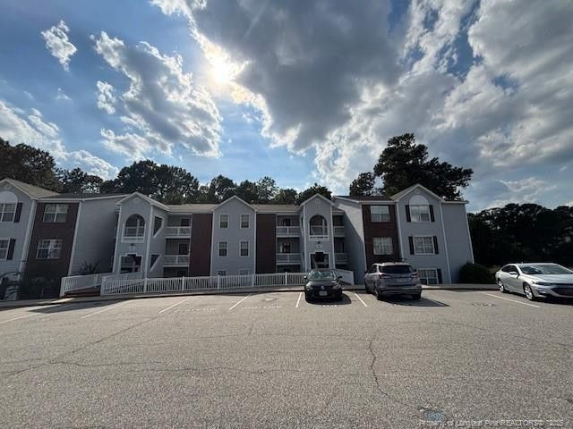 357 Waterdown Dr #11, Fayetteville, NC 28314