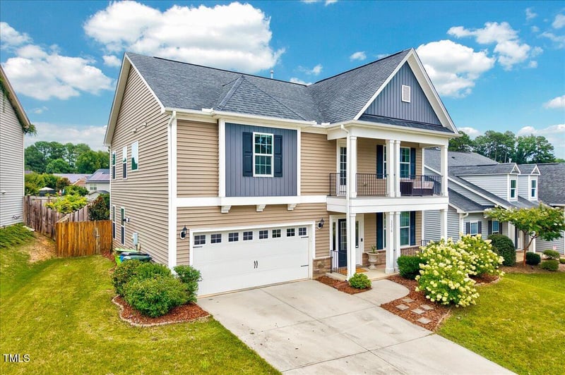 3576 Beaver Ln, Raleigh, NC 27604