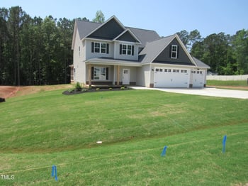 358 Coats Ridge Dr, Benson, NC 27504