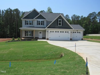 358 Coats Ridge Dr, Benson, NC 27504