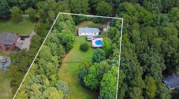 358 Dewar St, Fuquay Varina, NC 27526