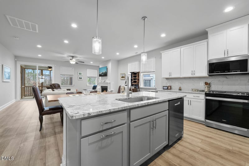 358 Mallard Loop Dr, Clayton, NC 27527