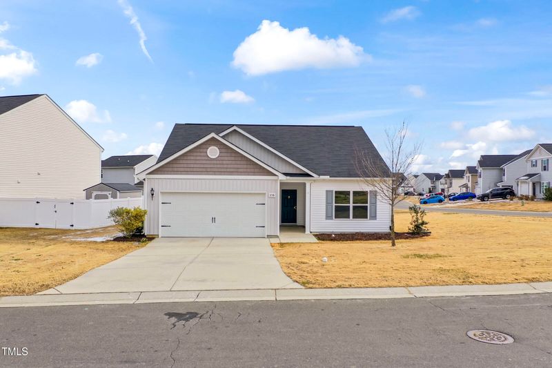 358 Pillow Ln, Burlington, NC 27217
