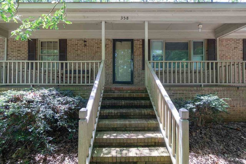 358 Shawnee Dr, Louisburg, NC 27549