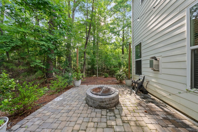 359 Ashton Ridge Ln, Cary, NC 27513