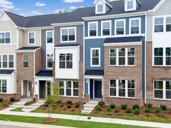 359 Chesapeake Commons St #113, Garner, NC 27529