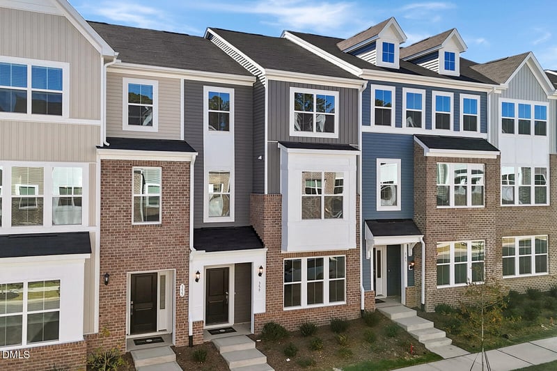 359 Chesapeake Commons St #113, Garner, NC 27529