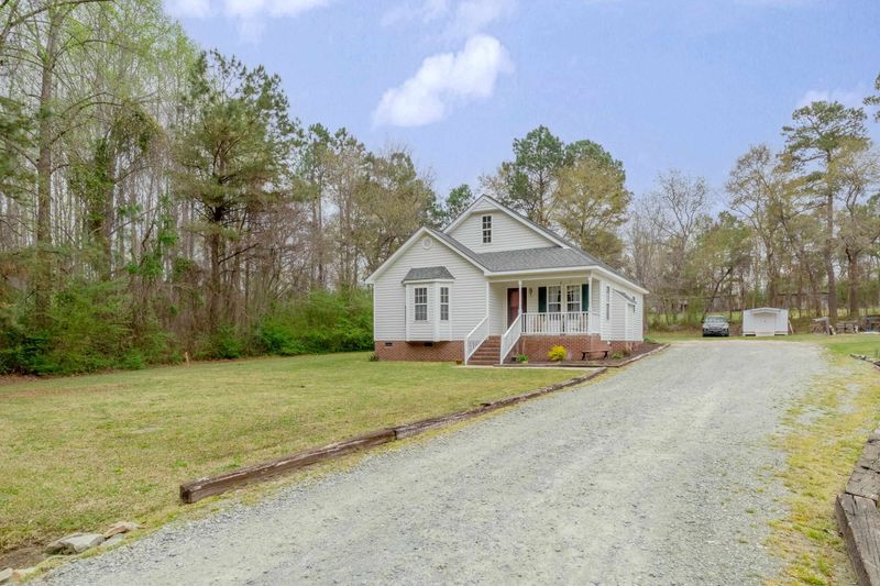 359 Deer Haven Dr, Willow Springs, NC 27592