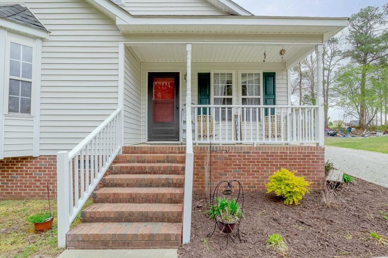 359 Deer Haven Dr, Willow Springs, NC 27592