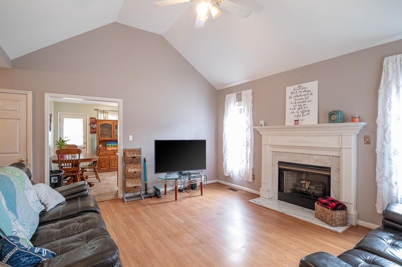359 Deer Haven Dr, Willow Springs, NC 27592