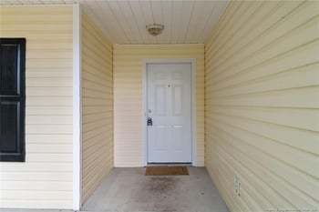 3596 Pioneer Dr, Hope Mills, NC 28348