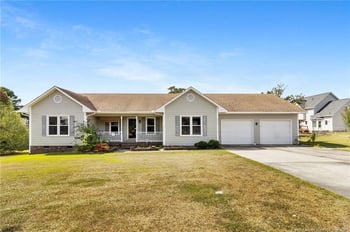 3597 St Andrews Ct, Fayetteville, NC 28311
