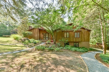 36 Birnamwood Dr, Chapel Hill, NC 27516
