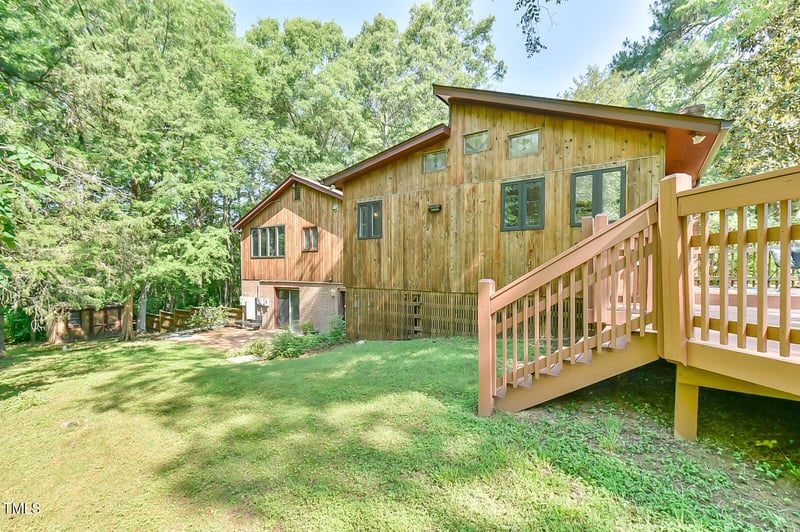 36 Birnamwood Dr, Chapel Hill, NC 27516