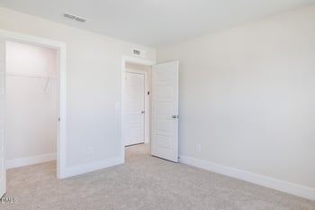 36 Gablestone Dr, Wendell, NC 27591