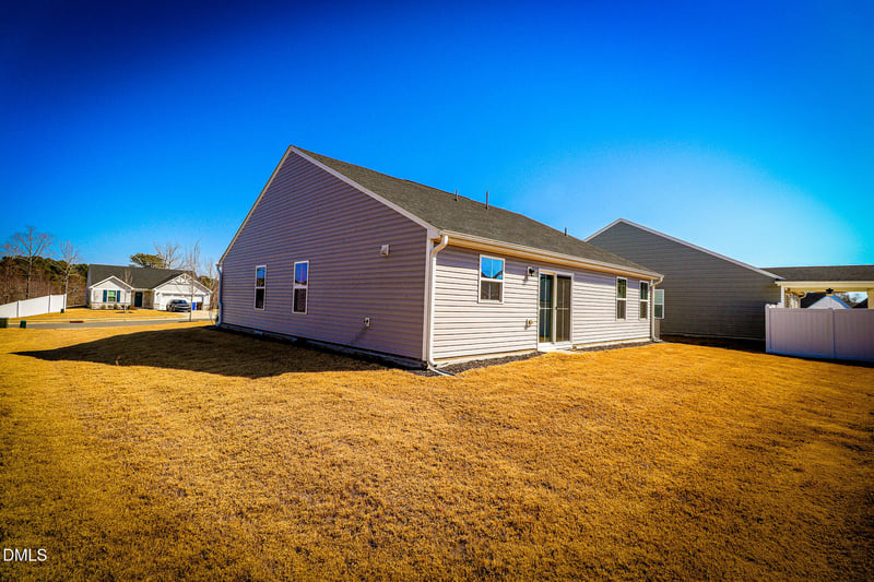36 Highview Ct, Fuquay Varina, NC 27526