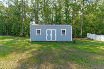 36 Hunting Wood Dr, Angier, NC 27501