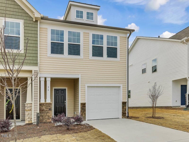 36 Lavender Ln #160, Clayton, NC 27520