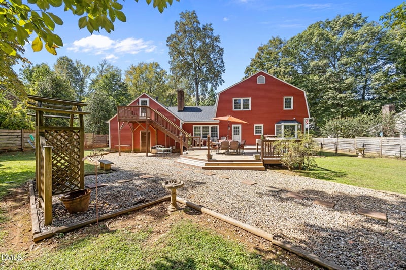 36 London Ln, Mebane, NC 27302