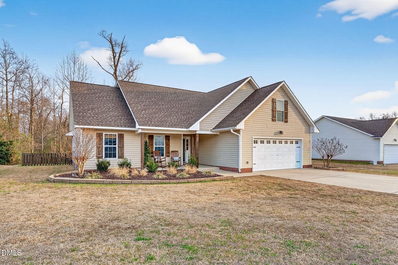 36 Newbury Dr, Angier, NC 27501