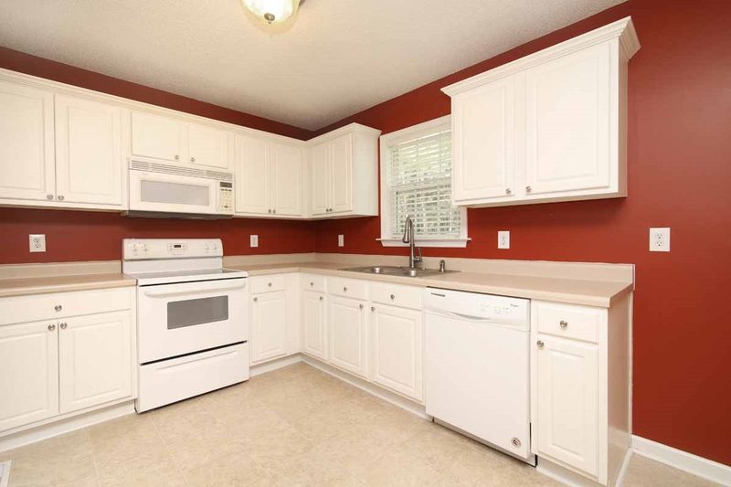 36 Norman Ct, Garner, NC 27529