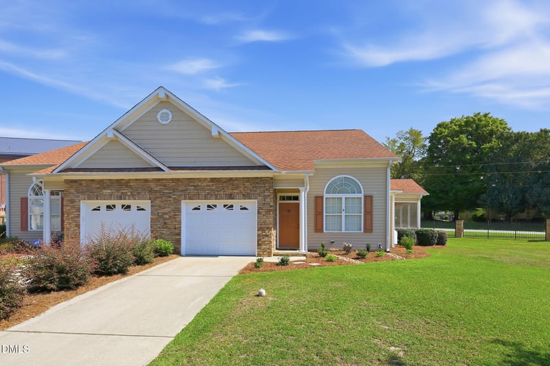 36 Old Trestle Ct, Angier, NC 27501