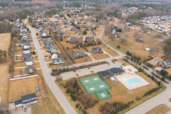 36 Peninsula Ct, Clayton, NC 27520