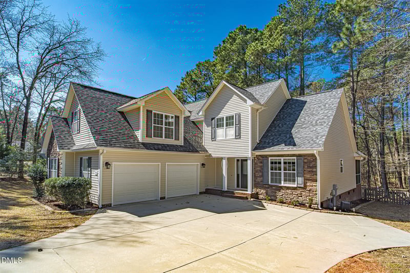 36 Riviera Ln, Sanford, NC 27332
