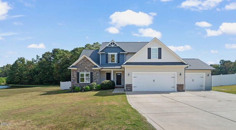 36 Shady Oaks Dr, Benson, NC 27504