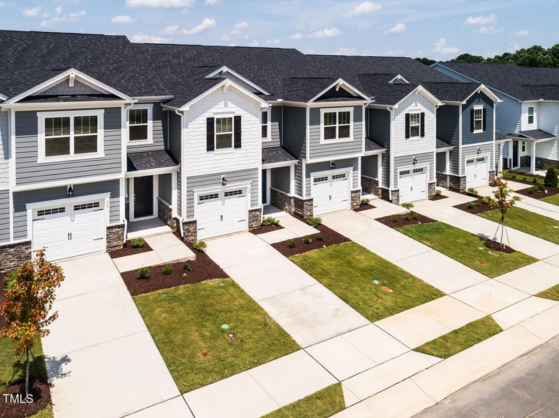 36 Twin Birch Dr, Angier, NC 27501