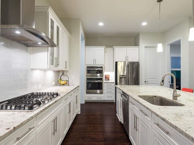 360 Bridle Boast Rd, Cary, NC 27519