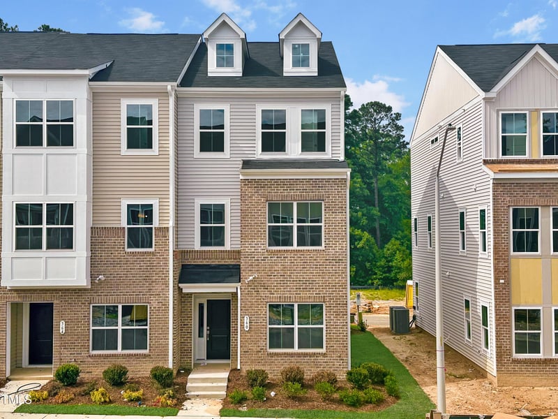 360 Chesapeake Commons St #134, Garner, NC 27529