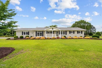 360 Country Way, Sanford, NC 27332