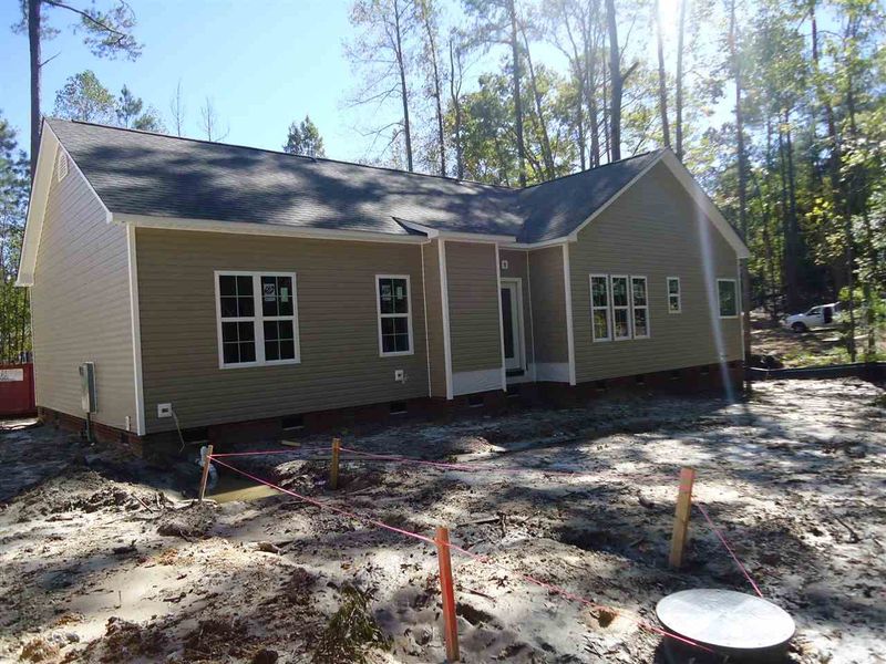 360 Cross Link Dr, Angier, NC 27501
